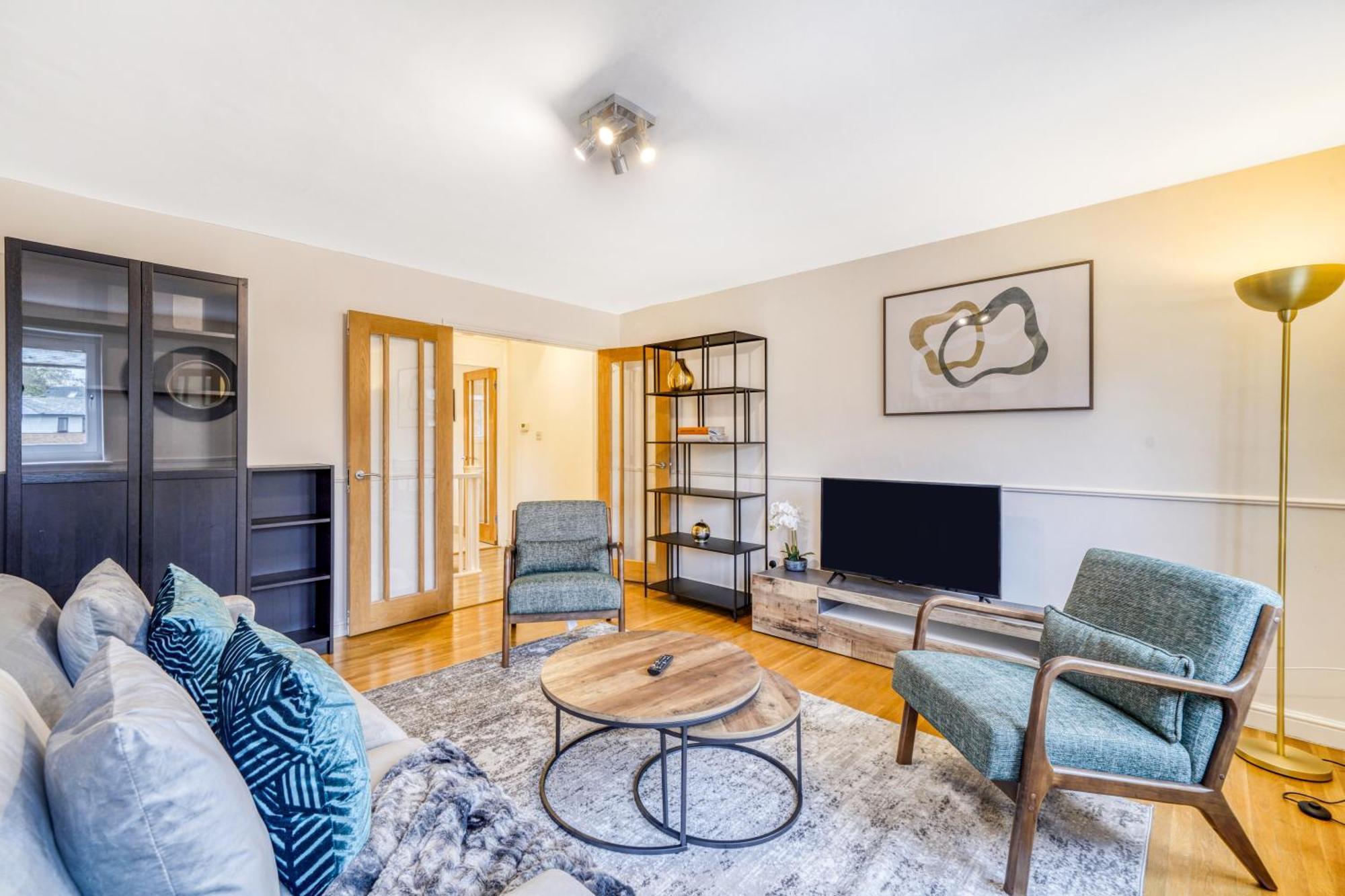 Executive 4 Bedroom Town House In Canada Water Free Wifi & Parking By City Stay Aparts Londen Buitenkant foto